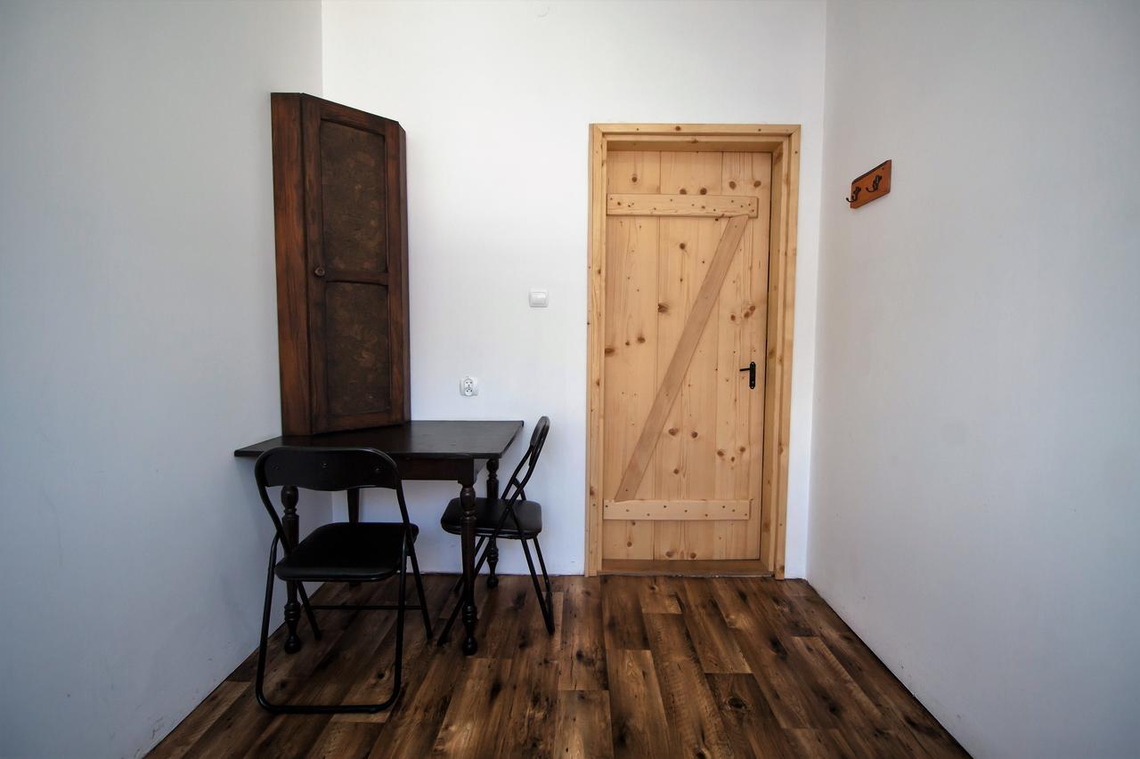 Albergue Kremenaros Ustrzyki Górne Exterior foto